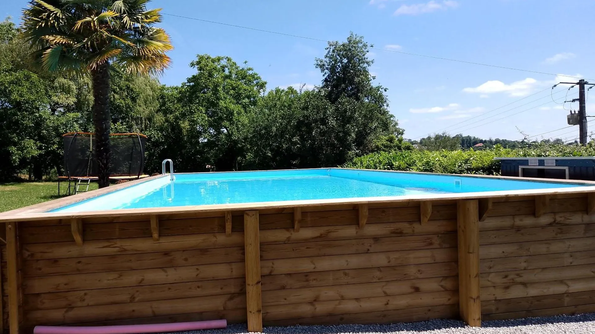 Apartment Pyrenees Vue Gite - Vues Fantastique, Parking Gratuit Sur Place & Piscine Saint-Gaudens
